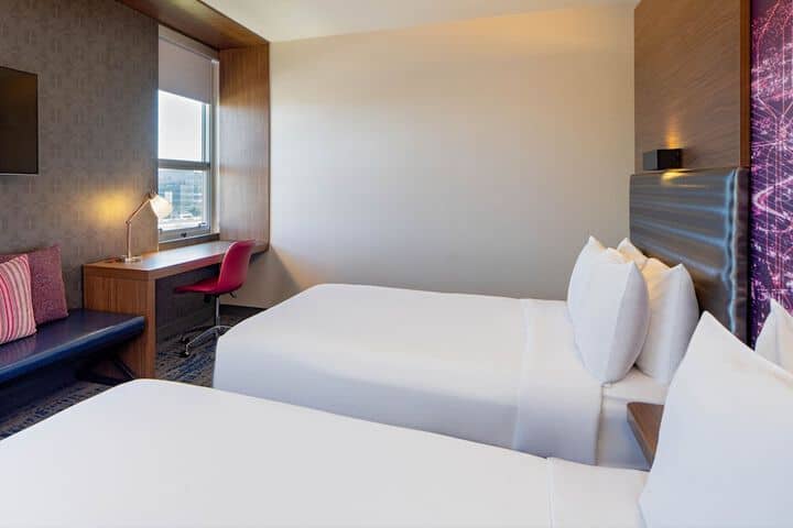 Room 19 of 59